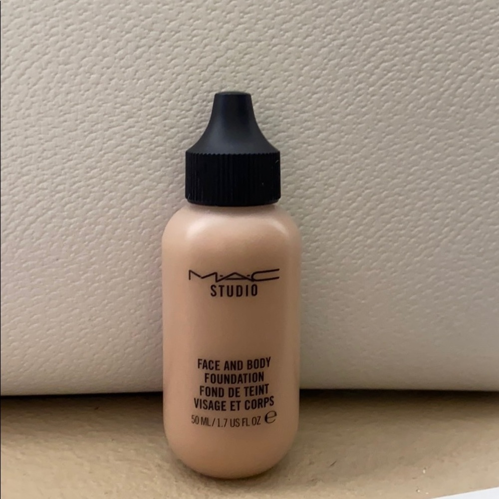 Mac Face and Body N2